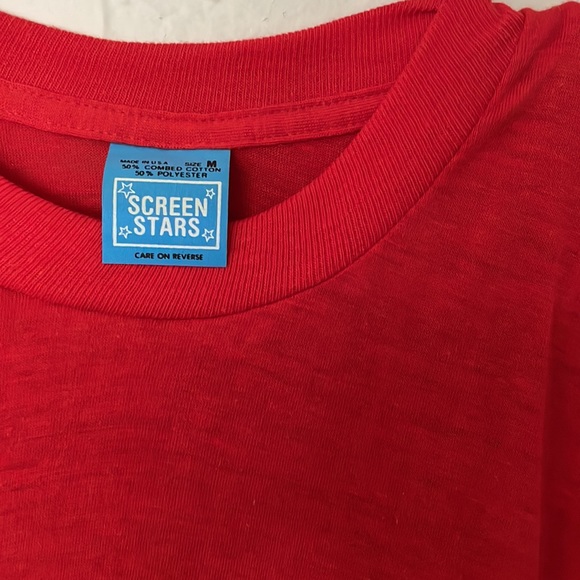 Vintage race day shirt for 5th Marine corps marathon in DC 1980 red, medium - Picture 4 of 6